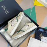 DIOR HIGH LEVEL B27 Sneaker