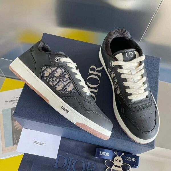 DIOR HIGH LEVEL B27 Sneaker