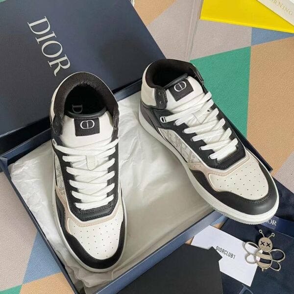 DIOR HIGH LEVEL B27 Sneaker