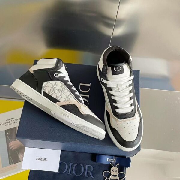 DIOR HIGH LEVEL B27 Sneaker