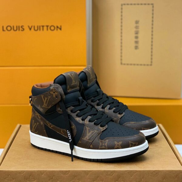 LOUIS VUITTON × NIKE AIR FORCE 1 Sneaker High-tops