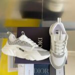 DIOR classic B22 Clunky Sneaker