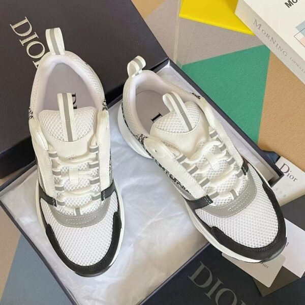 DIOR classic B22 Clunky Sneaker