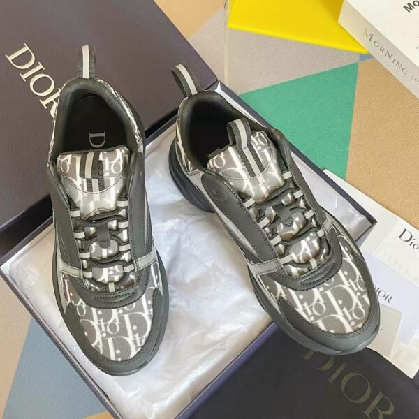 DIOR classic B22 Clunky Sneaker