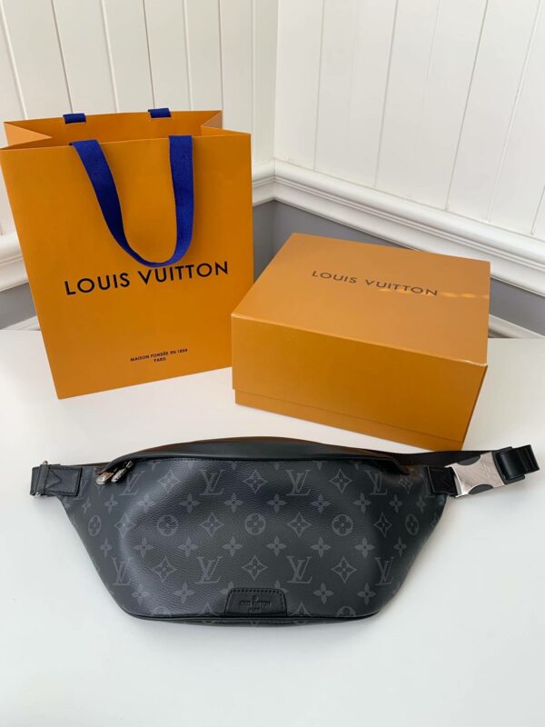 Louis Vuitton Marsupio Discovery M44336，Size：47*20*9cm