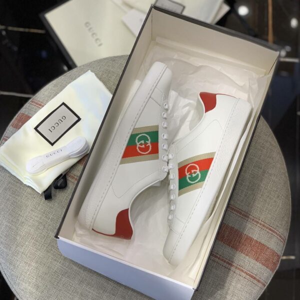 Gucci sneakers Support chip phone sensing