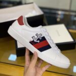 Gucci sneakers Support chip phone sensing