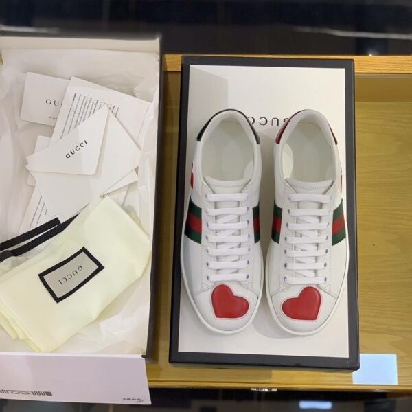 Gucci sneakers Support chip phone sensing