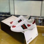 Gucci sneakers Support chip phone sensing