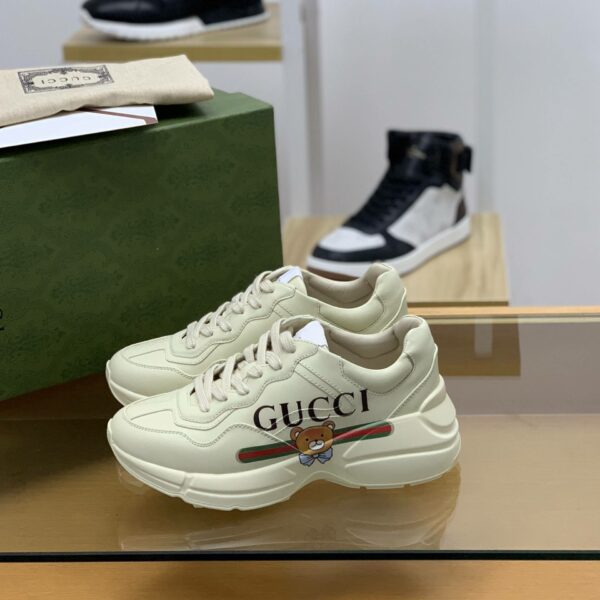 Gucci Retro Clunky Sneaker