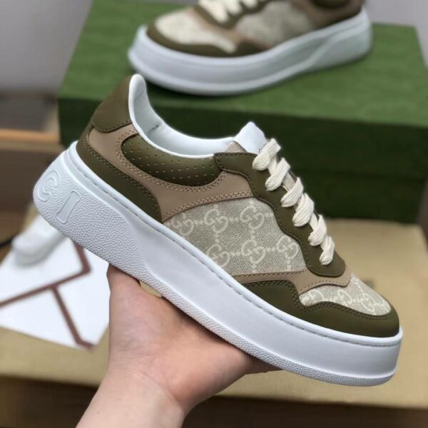 Gucci sneakers Cowhide