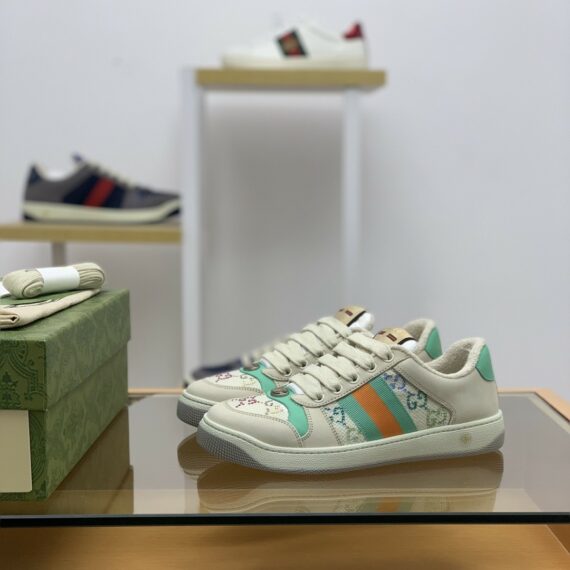 gucci dirty sneakers with crystals