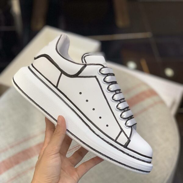 Alexander McQueen MQ White hand-painted Sneakers