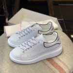 Alexander McQueen MQ  white film tail Sneakers