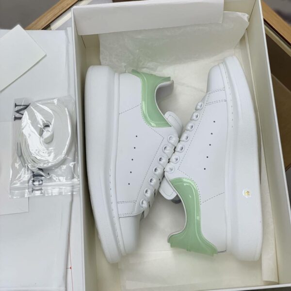 Alexander McQueen MQ Jelly Light green Tail Sneakers