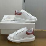 Alexander McQueen MQ Powdery bead Stone grain tail Sneakers