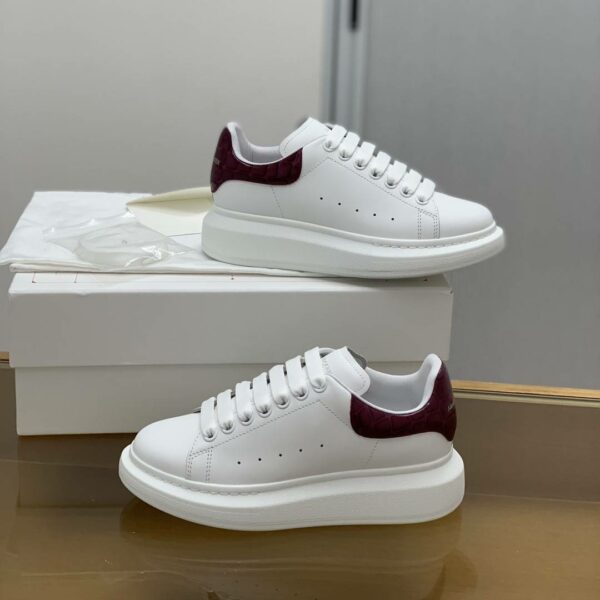 Alexander McQueen MQ Purple bead Stone graintail Sneakers