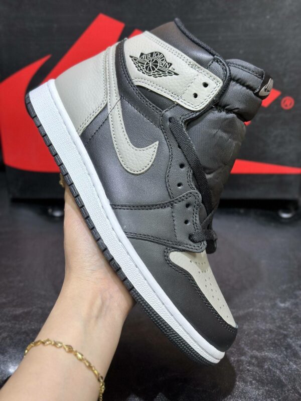 Air Jordan 1 Retro High OG Shadow Black Grey