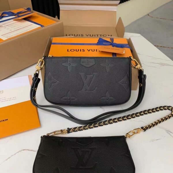 LOUIS VUITTON Multi Pochette Accessoires M58520