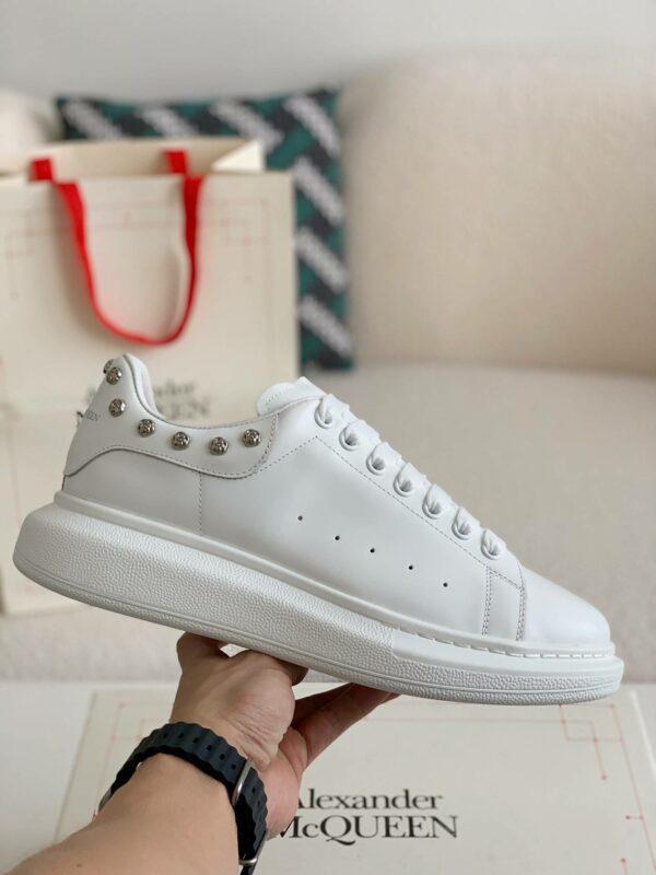 Alexander McQueen MQ White Rose nail tail Sneakers