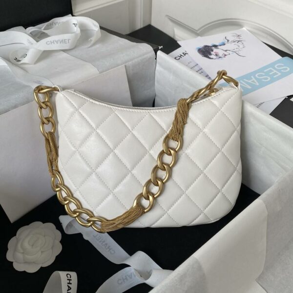 Chanel 22 3A Small Hobo Sheepskin Underarm Bag AS4220 Tassel Hardware, Top Quality 17.5 * 24 * 6cm