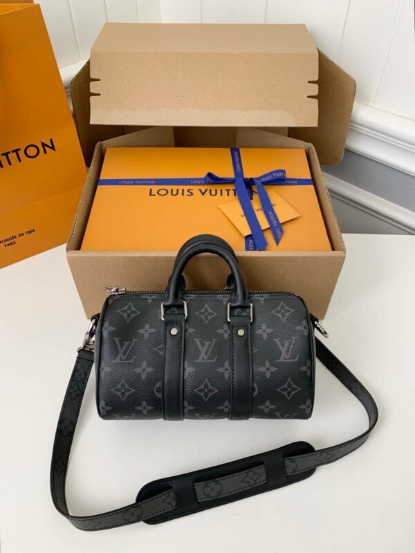 Louis Vuitton Classic City Keepall xs Handbag M45937, Unisex Size: 21 * 12 * 9cm