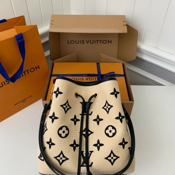 Louis Vuitton's New Lafite Cotton Embroidery N é ONO é Bucket Bag M23080 Size: 26 * 26 * 17.5cm