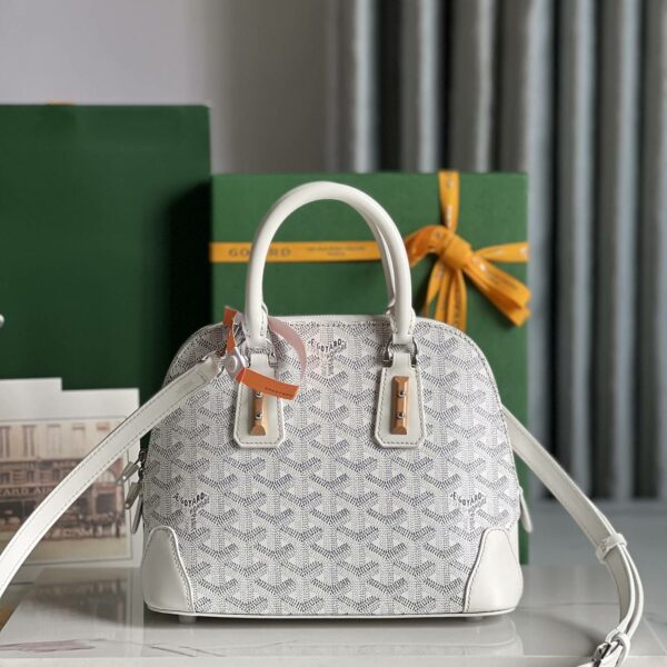 Goyard Vend?me Shell Bag, Top Quality  Size: 23 * 18.5 * 10cm      ?