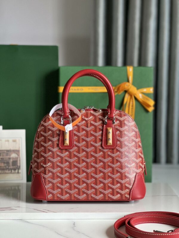 Goyard Vend?me Shell Bag, Top Quality  Size: 23 * 18.5 * 10cm      ?