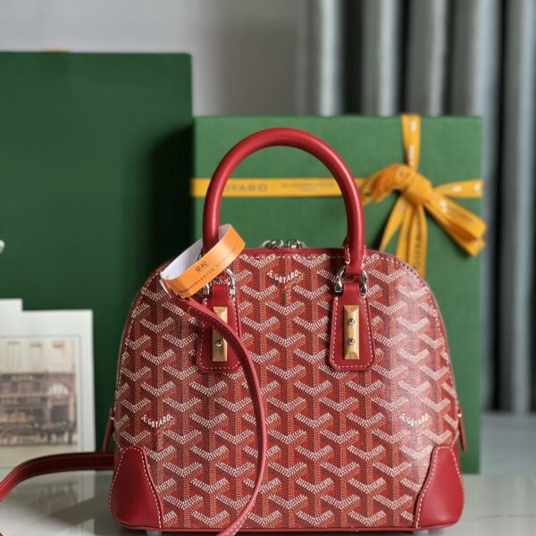 Goyard Vend?me Shell Bag, Top Quality  Size: 23 * 18.5 * 10cm      ?