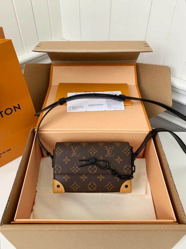 Louis Vuitton STEAMER Mini Handbag, 18 * 11 * 6.5cm