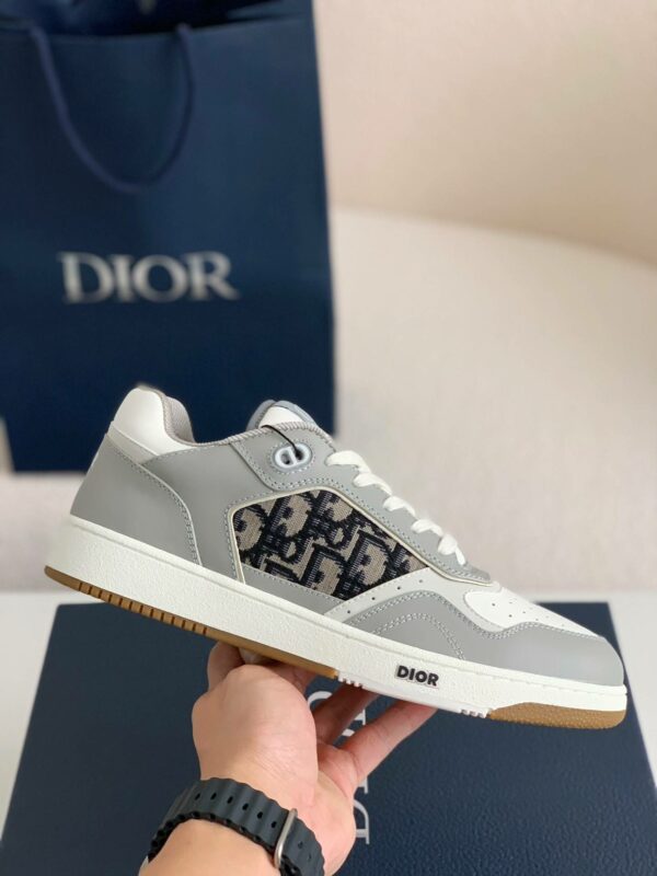 DIOR HIGH LEVEL B27 Sneaker