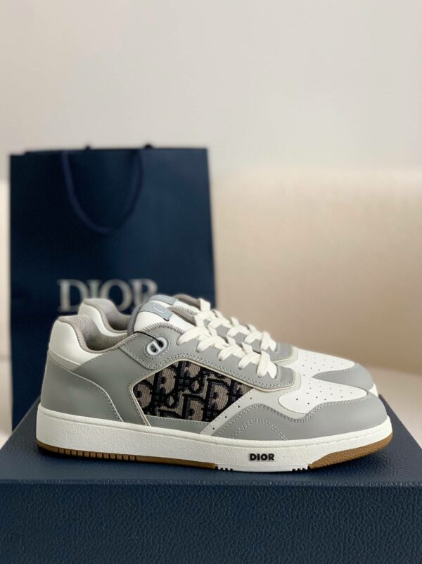 DIOR HIGH LEVEL B27 Sneaker