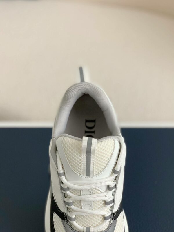 DIOR Classic B22 Clunky Sneaker