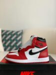 Nike Air Jordan 1 Retro High OG Bred Toe