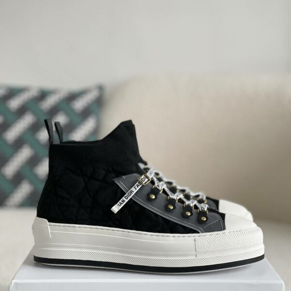 Dior high Sneaker