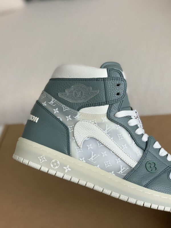 Louis Vuitton x Nike Air Jorda 1 High AJ1 Sneakers