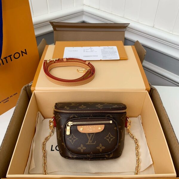 Louis Vuitton's new MINI BUMBAG vintage handbag for the season M82335 is of top quality