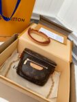 Louis Vuitton's new MINI BUMBAG vintage handbag for the season M82335 is of top quality