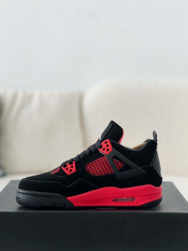 Jordan 4 Red Thunder