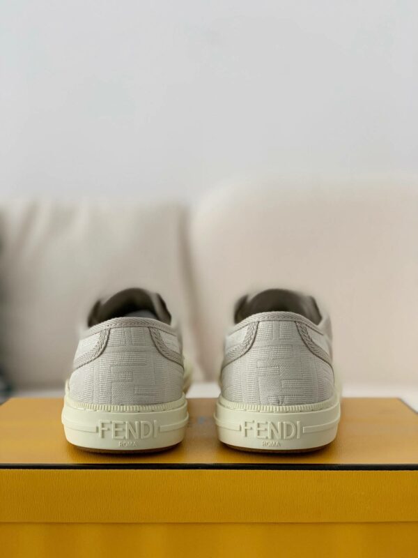 FENDI Canvas shoe Sneakers