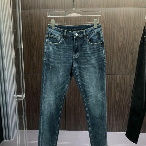 Amiri slim fit petite straight jeans