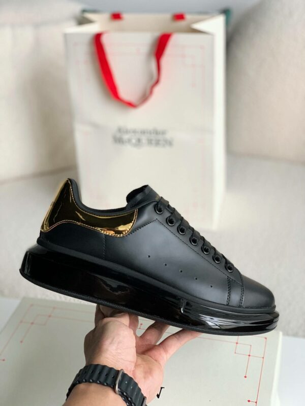 Alexander McQueen MQ golden cowhide tail Air cushion bottom Sneakers