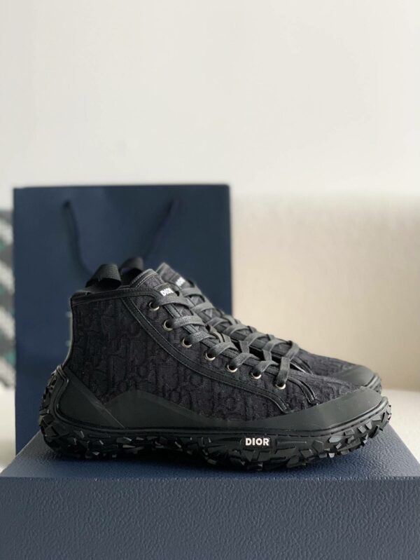 Dior B28 high-top Sneakers