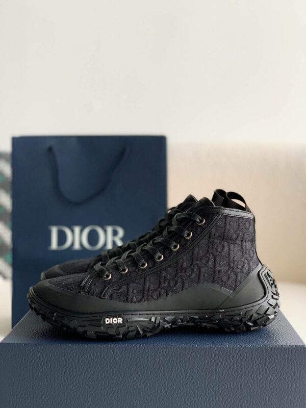 Dior B28 high-top Sneakers