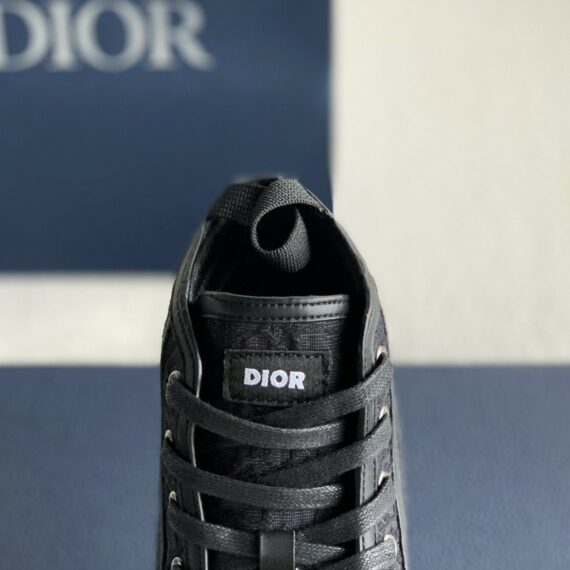 dior b28 high top sneaker