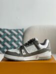 LOUIS VUITTON TRAINER 1A8KB8 Sneakers