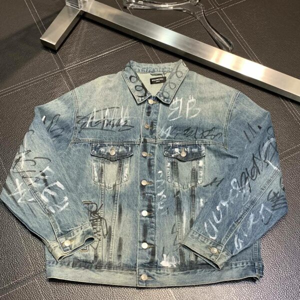 Balenciaga Lapel graffiti denim jacket