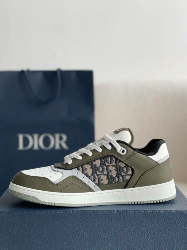 DIOR HIGH LEVEL B27 Sneaker