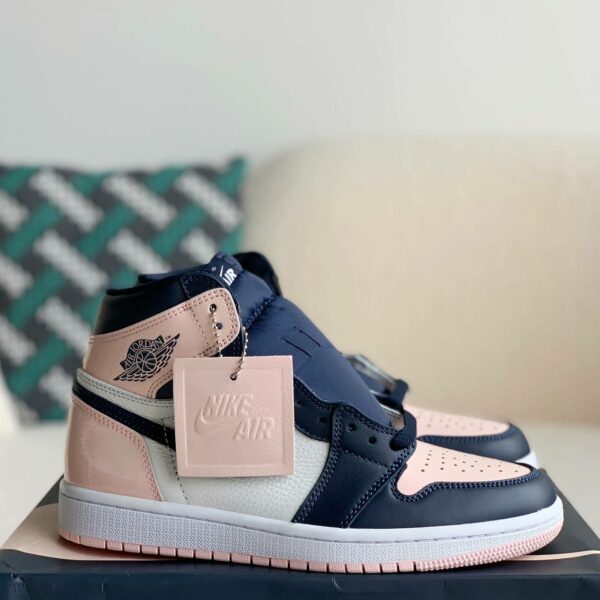 Air Jordan 1 High Sneanker